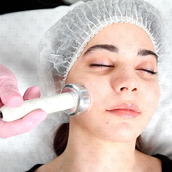 Вакуумный гидропилинг (Голливудская чистка) на аппарате Hydrаfacial Вакуумный гидропилинг (Голливудская чистка) на аппарате Hydrаfacial